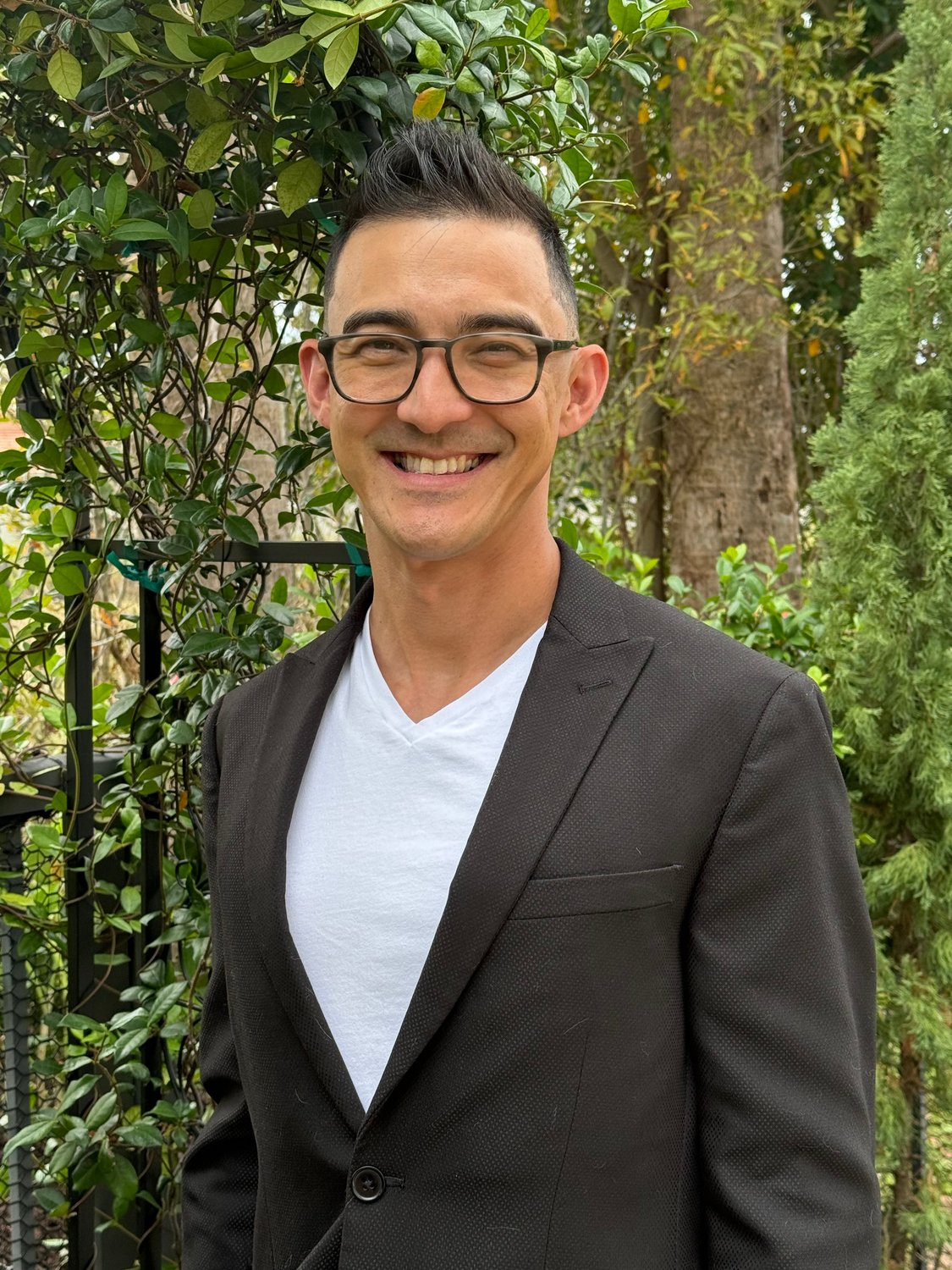 Daniel Keller headshot